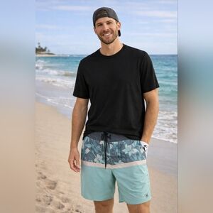 Billabong Aqua/Gray Floral Print Board Shorts Size 32